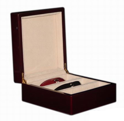 wooden displays,glasses cases, glass jewelry boxes